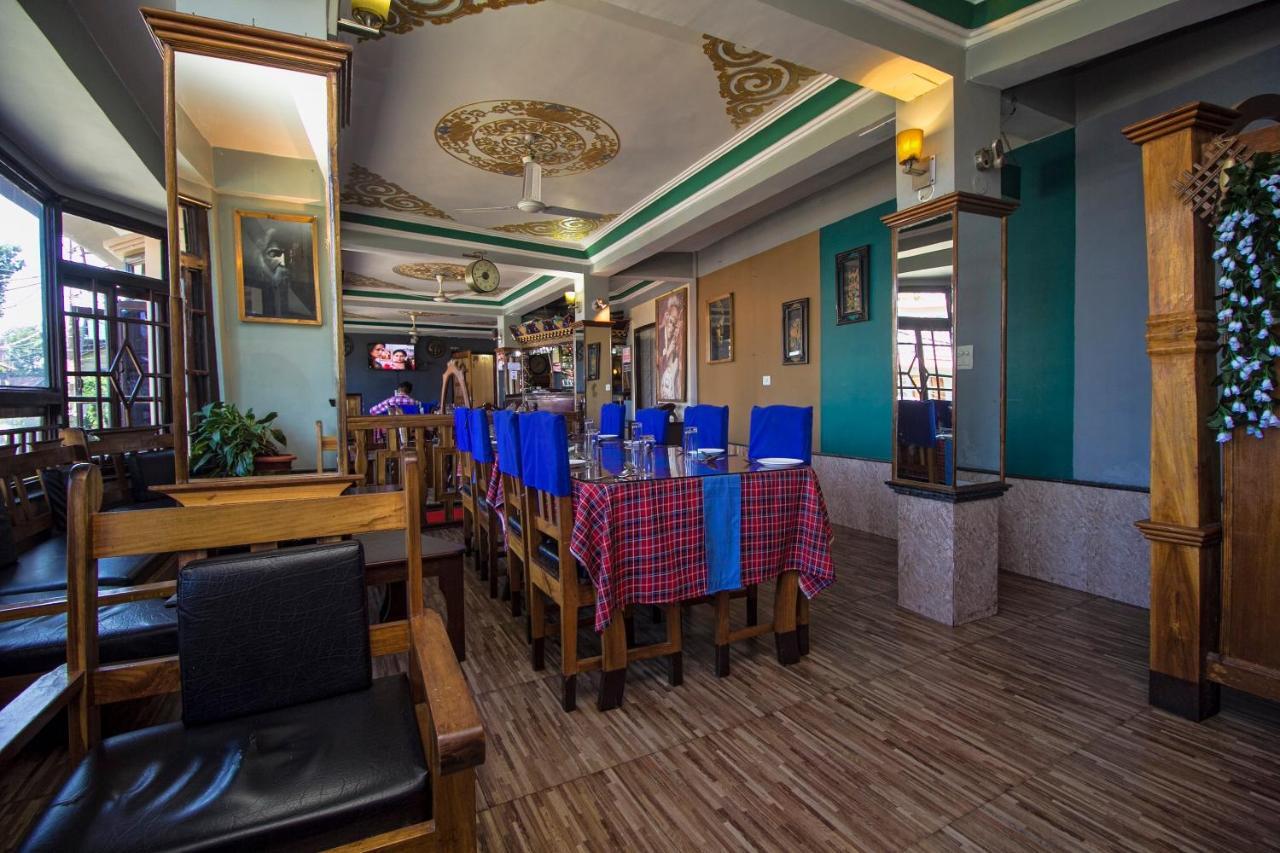 Oyo 23409 Lama Dhim Hotel Калимпонг Екстериор снимка